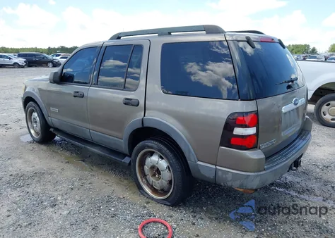2006 Ford Explorer Xlt from USA, damaged, VIN 1FMEU63E26UA63389
